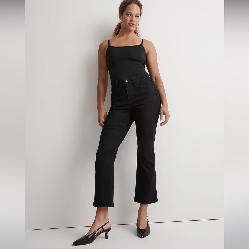 Madewell curvy kick out crop jean